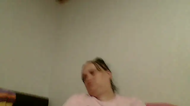 _squirty_cum_lady_ live cam on StripChat