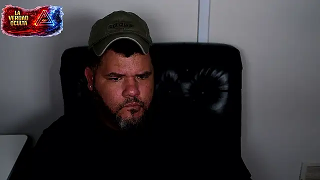 HotDominicanCum live sex cam