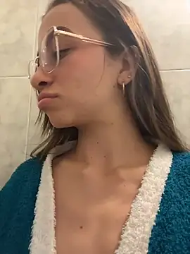 Chloe_Key live cam