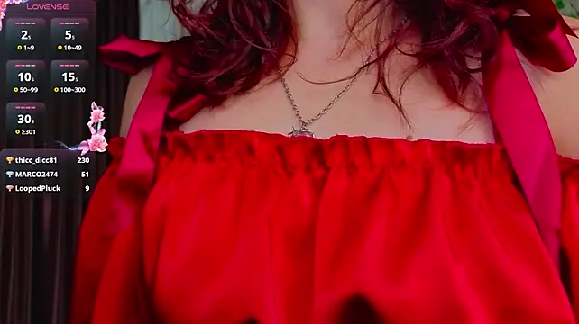 PollyHiller1 live cam on StripChat