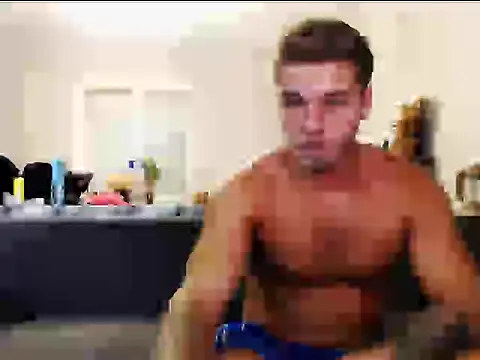 Elkafit28 live sex cam