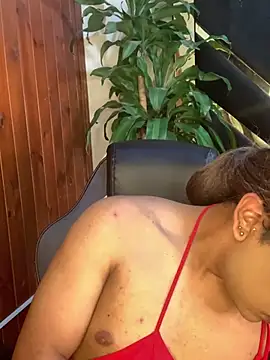 KarinaGirando live sex cam