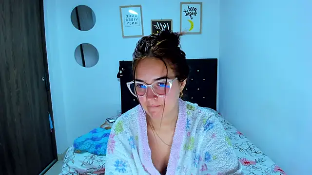 teresasroom_ live sex cam