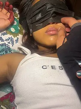 Roha_9999 live sex cam