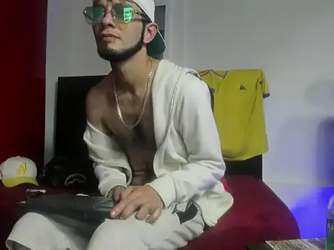 mark_splinter09 live cam on StripChat