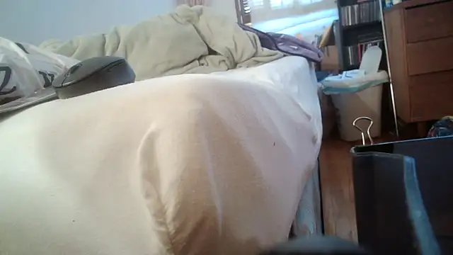 jumpingtomflash live cam on StripChat