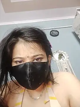 Pari8822 live sex cam