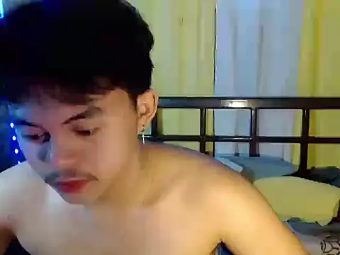 Bigboy_Hiro live sex cam