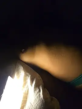 Sydney-Kiko live sex cam