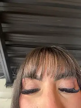 Nicolle_foxy live sex cam