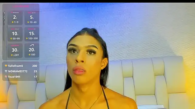 KeitinThompson live sex cam