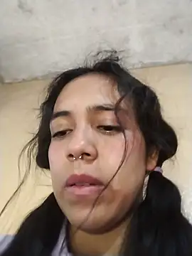 loveHoney02 live sex cam