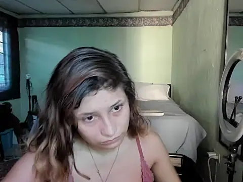 AnnieLorin live cam on StripChat