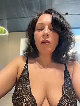 JadeMyers live cam on StripChat