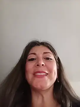 emma_tour (F mature) - Make me happy and make me really wet