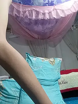 MilkShow live cam on StripChat