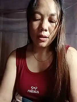 Sara_pusyy live cam on StripChat