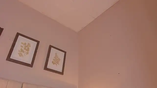 _lucia_18 live sex cam