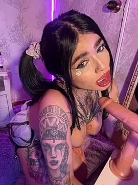 SamanthaaSutra live cam on StripChat