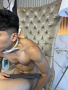 AndyJustgame_ live cam on StripChat