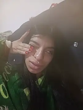 Ariell_Kieran live cam on StripChat
