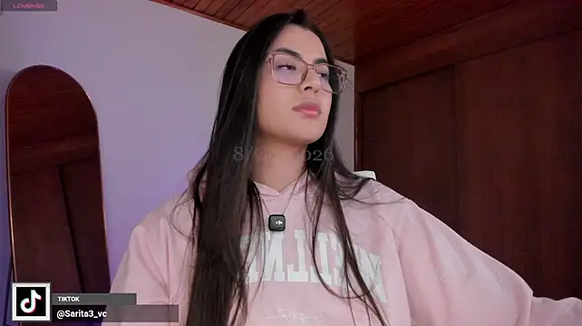 sarita_3 live cam on StripChat