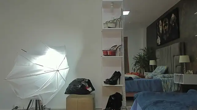 isa_lancaster live sex cam