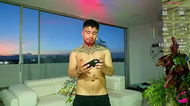 JuanCamiilo_66 live cam on StripChat