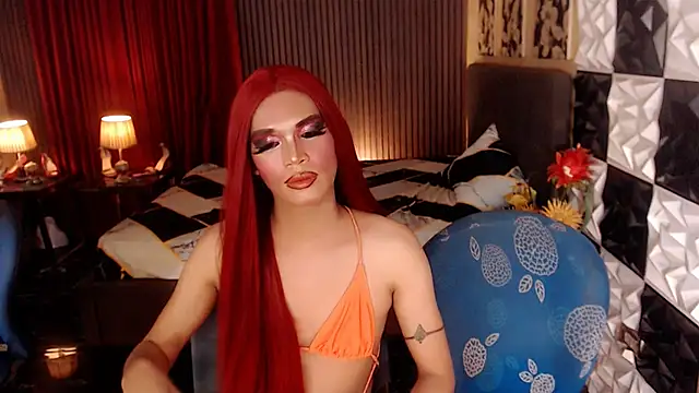 Queen_AngelaTS live cam on StripChat