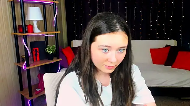 AlluringLookk live cam on StripChat