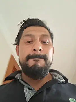 gazu1402 live sex cam