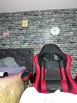 taty_juts live cam on StripChat