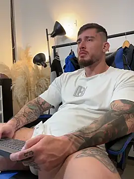 DimitriSullivan_ live cam on StripChat