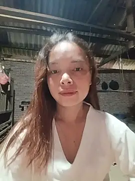Be-Bun20 live cam on StripChat