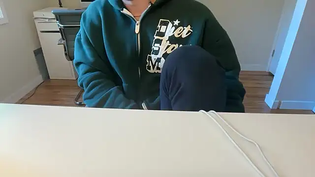 jungcock3210 live cam on StripChat
