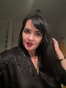 Al-iss live cam on StripChat