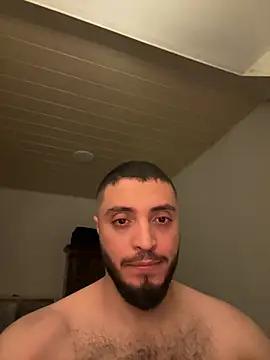 AmjadAlpha live cam on StripChat