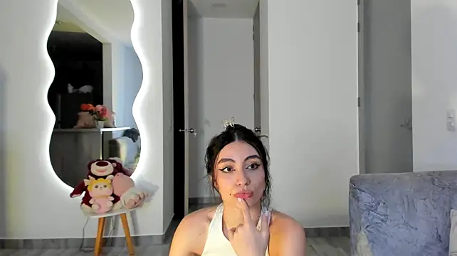 BritanyLnx live cam on StripChat
