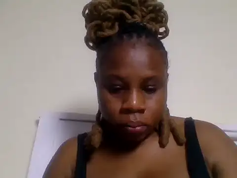 ebonitah live cam on StripChat