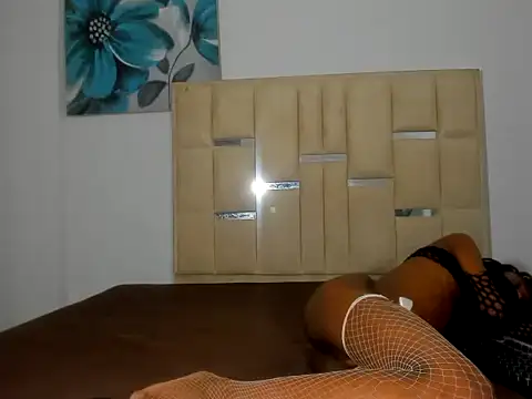 Little_ebonyx live sex cam