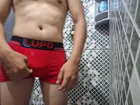lucasxlima live cam on StripChat