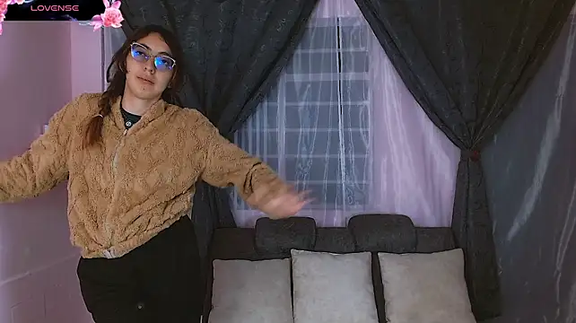 AnnieSparkle live sex cam