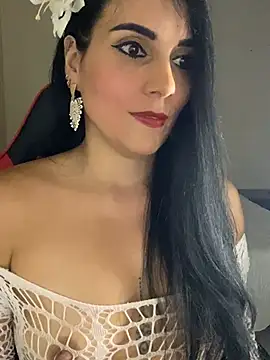 Miaswwe live cam on StripChat