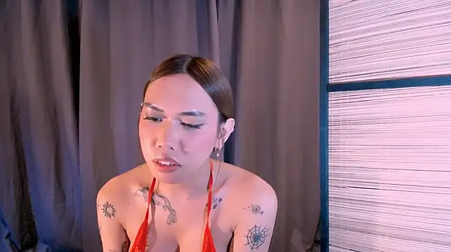 empressqueen_zoe