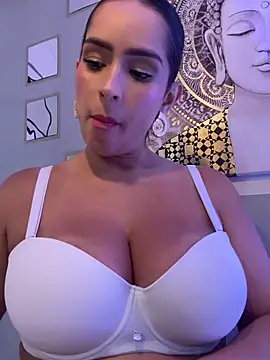 Mau_White live sex cam