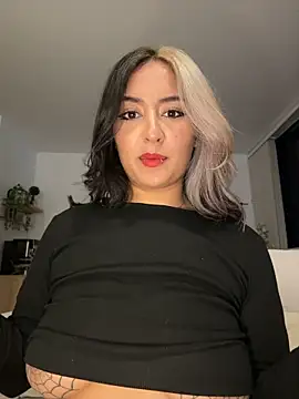 Rae_Lil_White live sex cam