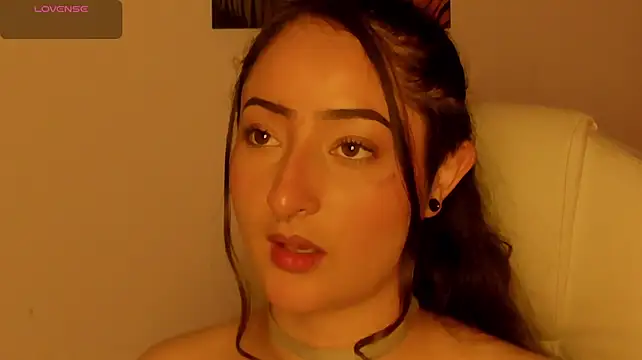 Rebbeca_Dreams live cam on StripChat