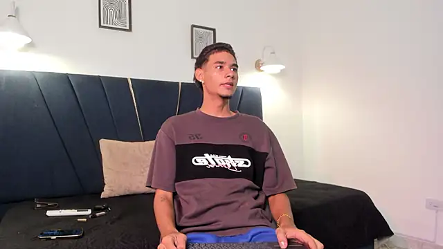 kenix_cum23 live sex cam