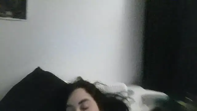 WetFlower69 live cam on StripChat