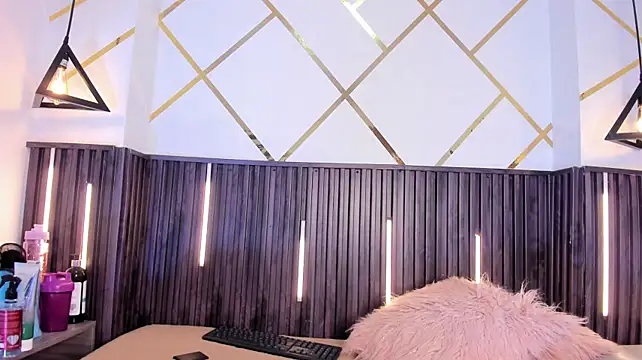 MeganNightt live sex cam